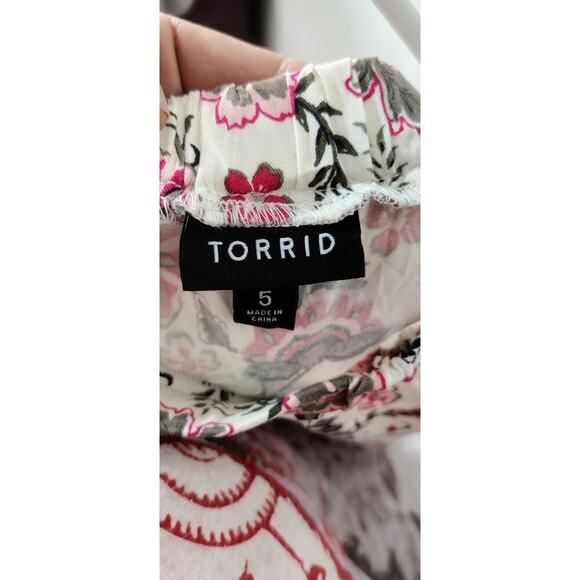 Torrid Challis Hi-Low Dress Size 5X Floral Sleeveless Pockets Pink White Stretch - Picture 5 of 7